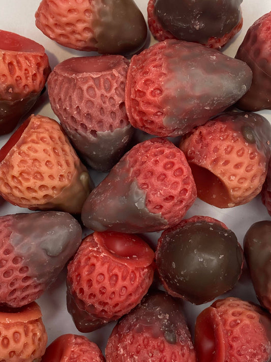 Cera derretida con fresas cubiertas de chocolate: 8 oz